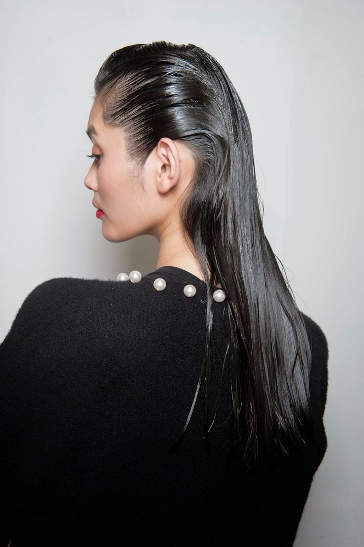 Wet Look Γιορτινά Χτενίσματα Μαλλιών