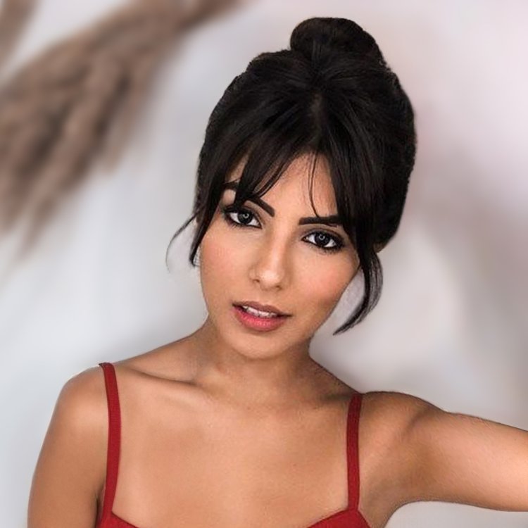 Φράντζα Φυσική με Αφέλειες Μαύρο