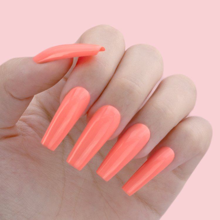 Ημιμόνιμο Βερνίκι Νυχιών Νο 019 Peach Echo Neon Ροζ 10ml - Christian Artesio