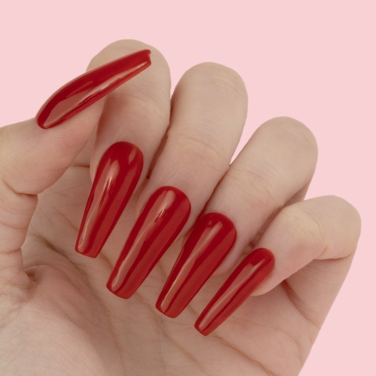 Ημιμόνιμο Βερνίκι Νυχιών No 031 Sangria Σκούρο Κόκκινο Ημιδιάφανο 10ml – Christian Artesio