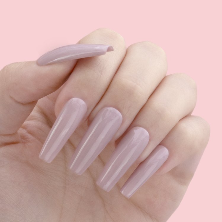 Ημιμόνιμο Βερνίκι Νυχιών Νο 035 Too Cold Μπεζ Λιλά 10ml - Christian Artesio