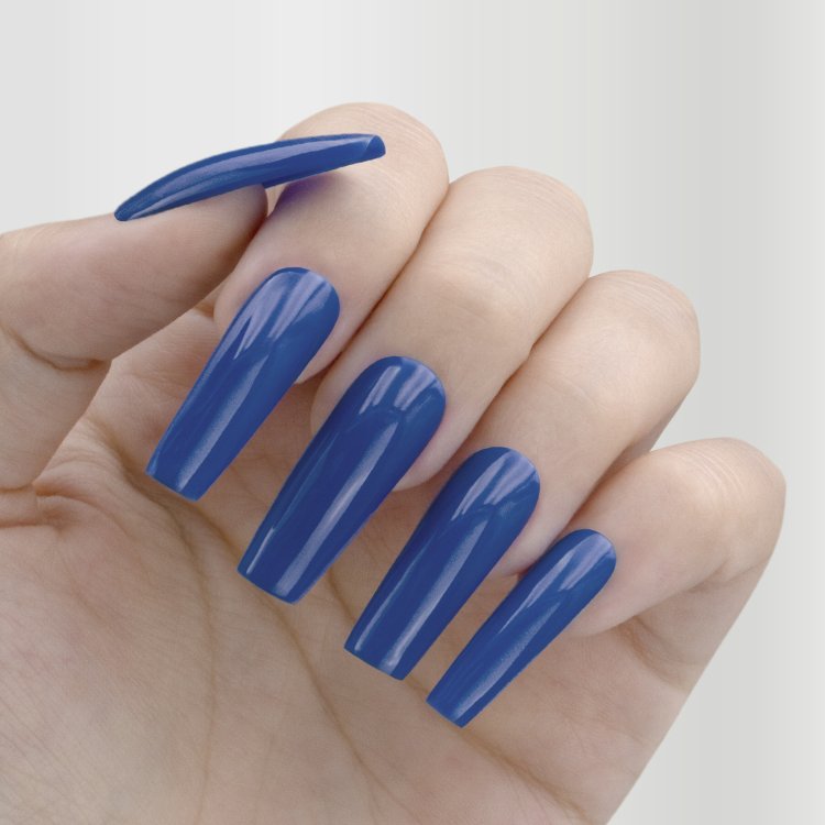 Ημιμόνιμο Βερνίκι Νυχιών No 047 Lively Lagoon Μπλε 10ml - Christian Artesio