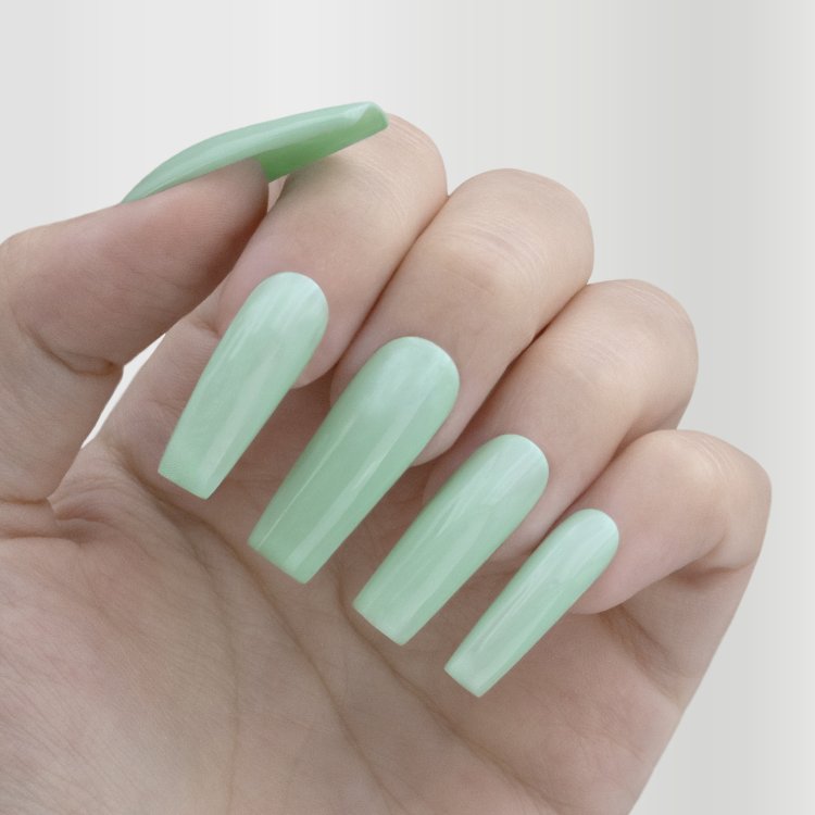 Ημιμόνιμο Βερνίκι Νυχιών Νο 050 Μέντα 10ml - Cristian Artesio