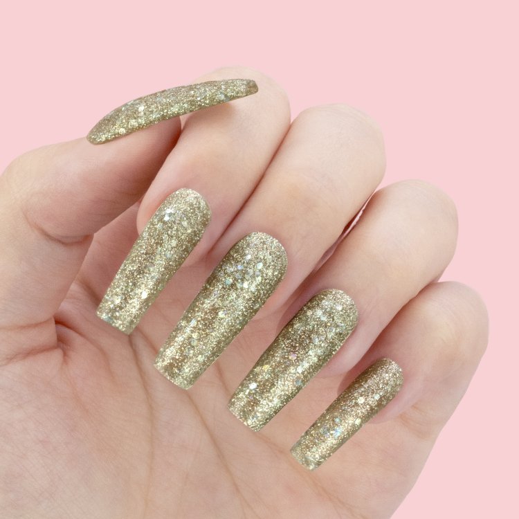 Ημιμόνιμο Βερνίκι Νυχιών Νο 077 Χρυσό Σαμπανιζέ Glitter Παγιέτα 10ml - Christian Artesio