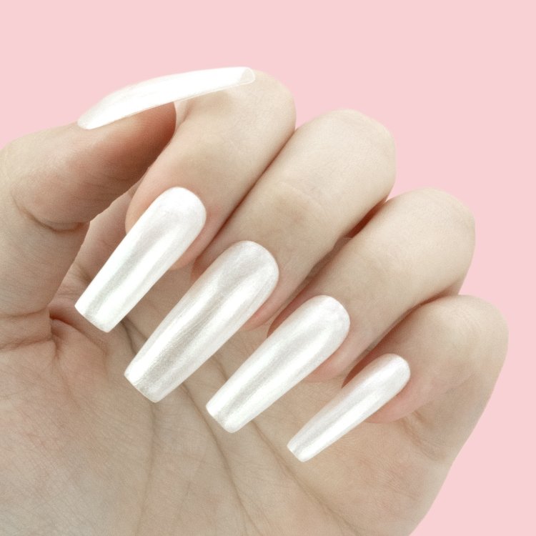 Ημιμόνιμο Βερνίκι Νυχιών Νο 198 Άσπρο Μεταλλικό Glitter 10ml