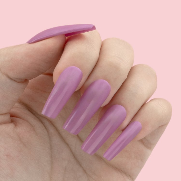 Ημιμόνιμο Βερνίκι Νυχιών Busy As A Bee Νο 255 Λιλά 10ml