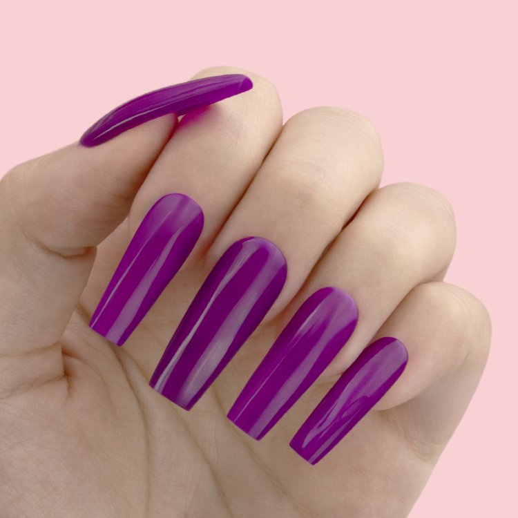 Ημιμόνιμο Βερνίκι Νυχιών Charming Heaven Νο 257 Μωβ 10ml