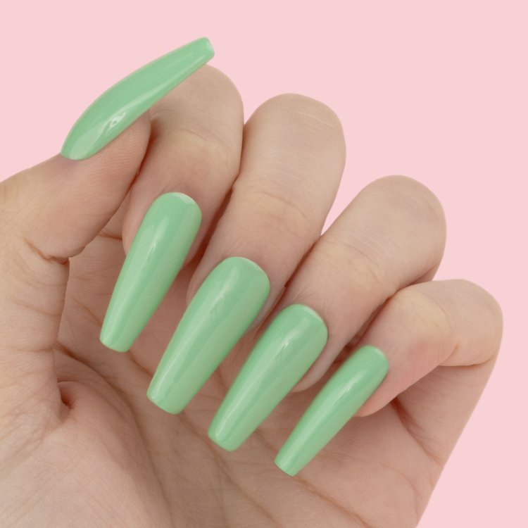 Ημιμόνιμο Βερνίκι Νυχιών Sea Spray Νο 302 Τιρκουάζ 10ml