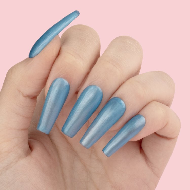 Ημιμόνιμο Βερνίκι Νυχιών For Shore Νο 445 Γαλάζιο Μεταλλικο 10ml