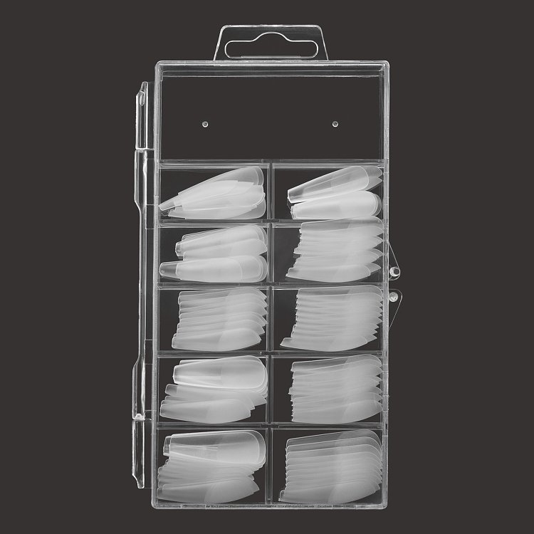 Christian Artesio case with clear full cover coffin gelly tips for a natural manicure result.