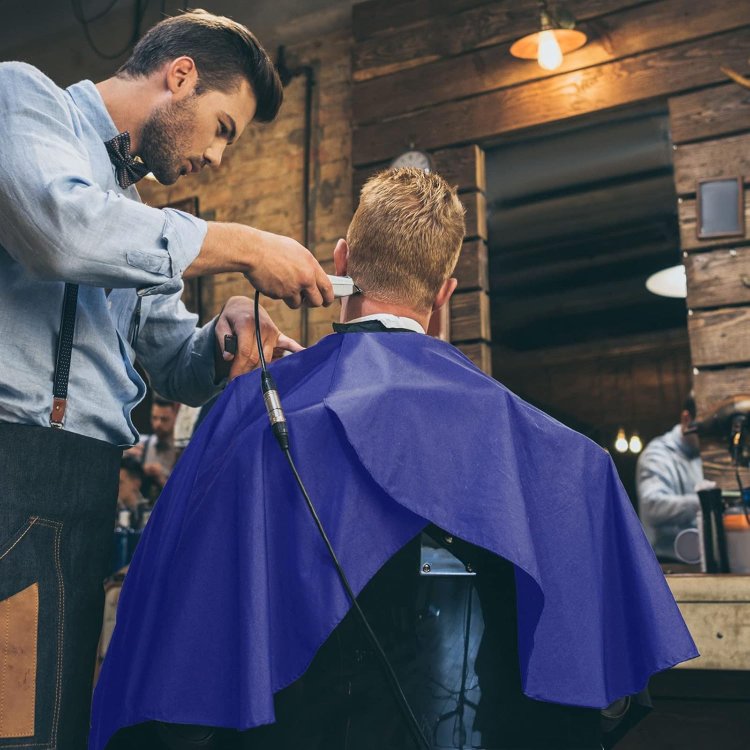 Μπέρτα Κουρέματος Μπλε με Μεταλλικό Γαντζο Κουμπώματος – Αδιάβροχη, Αντιστατική, Μεγάλο Μέγεθος