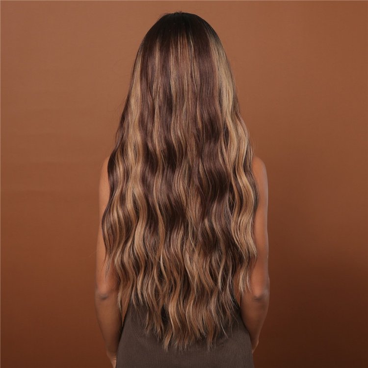 Περούκα Συνθετική Σκούρη Καστανή Με Ανταύγειες Μακριά Κυματιστή με Φράντζα