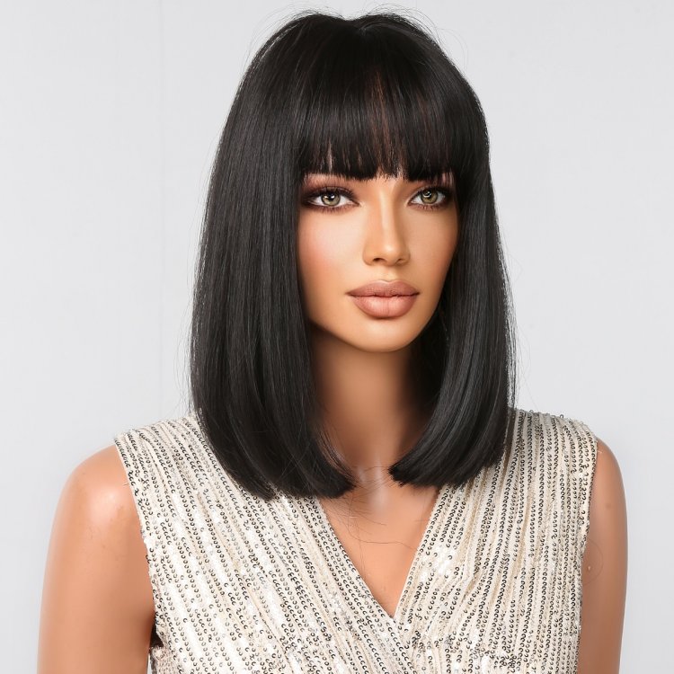 Περούκα Συνθετική Μαύρη Ίσια Καρέ με Φράντζα