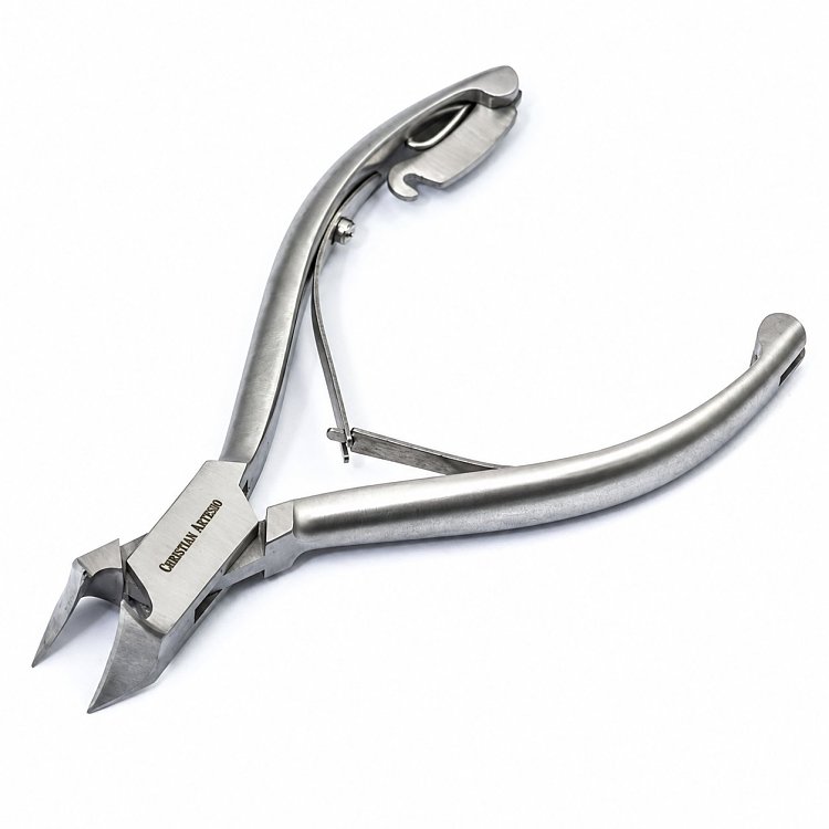 Professional Toenail Clipper for Hard Nails 13cm – Curved Cutting Edge 2cm