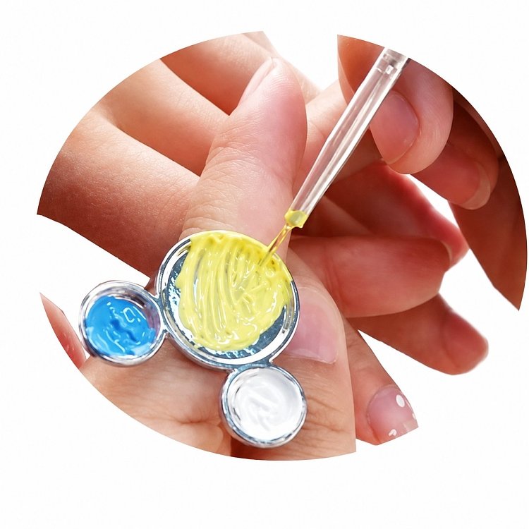 Color Mixing Palette Ring Shape