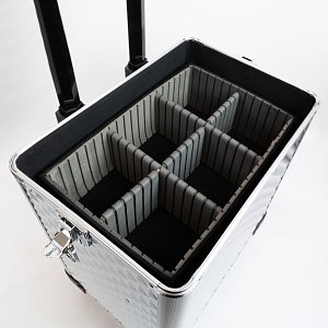 Professional Aluminum Wheeled Beautycase Silver