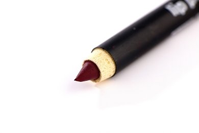 Lip Pencil No 820 Red-Brown