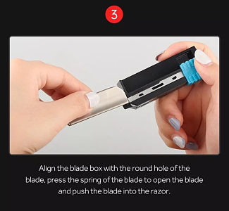 Straight Razor with Replaceable Blades & Case